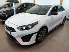 KIA ProCeed 1,6T-GDi 204KM; 7DCT; wersja: GT 