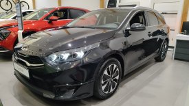 KIA Ceed KIA Ceed 1.5 T-GDi 140KM automat, wersja  wyposażenia Tribute 